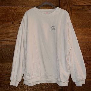Levi’s There’s No Place Like Earth Sweatshirt